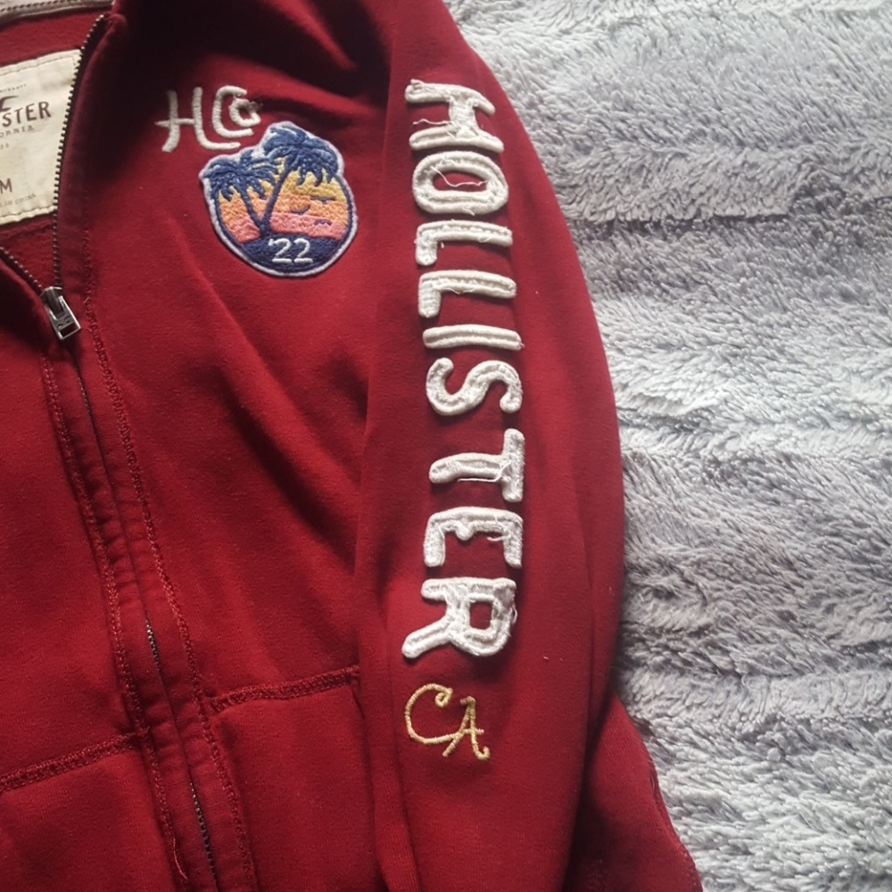 Hollister zip up hoodie - Picture 3 of 3